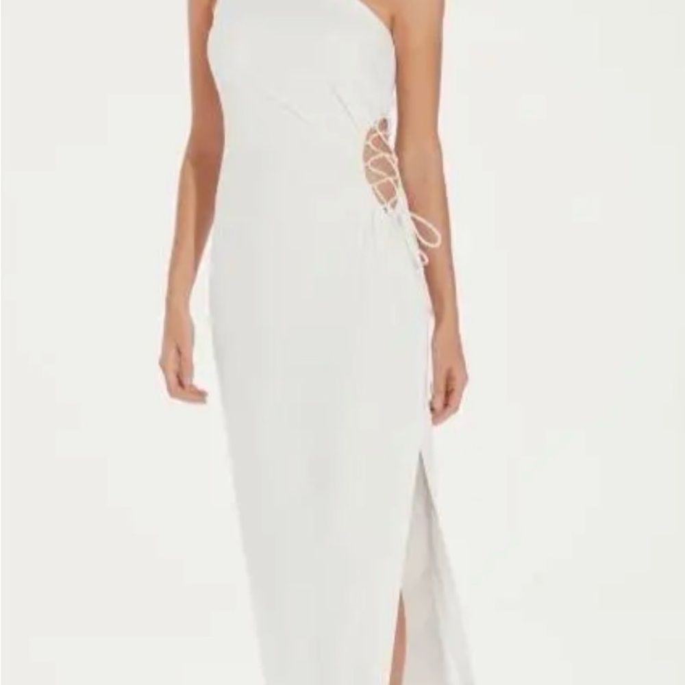Vix Paula Hermanny Chic One-Shoulder White Linen Dress